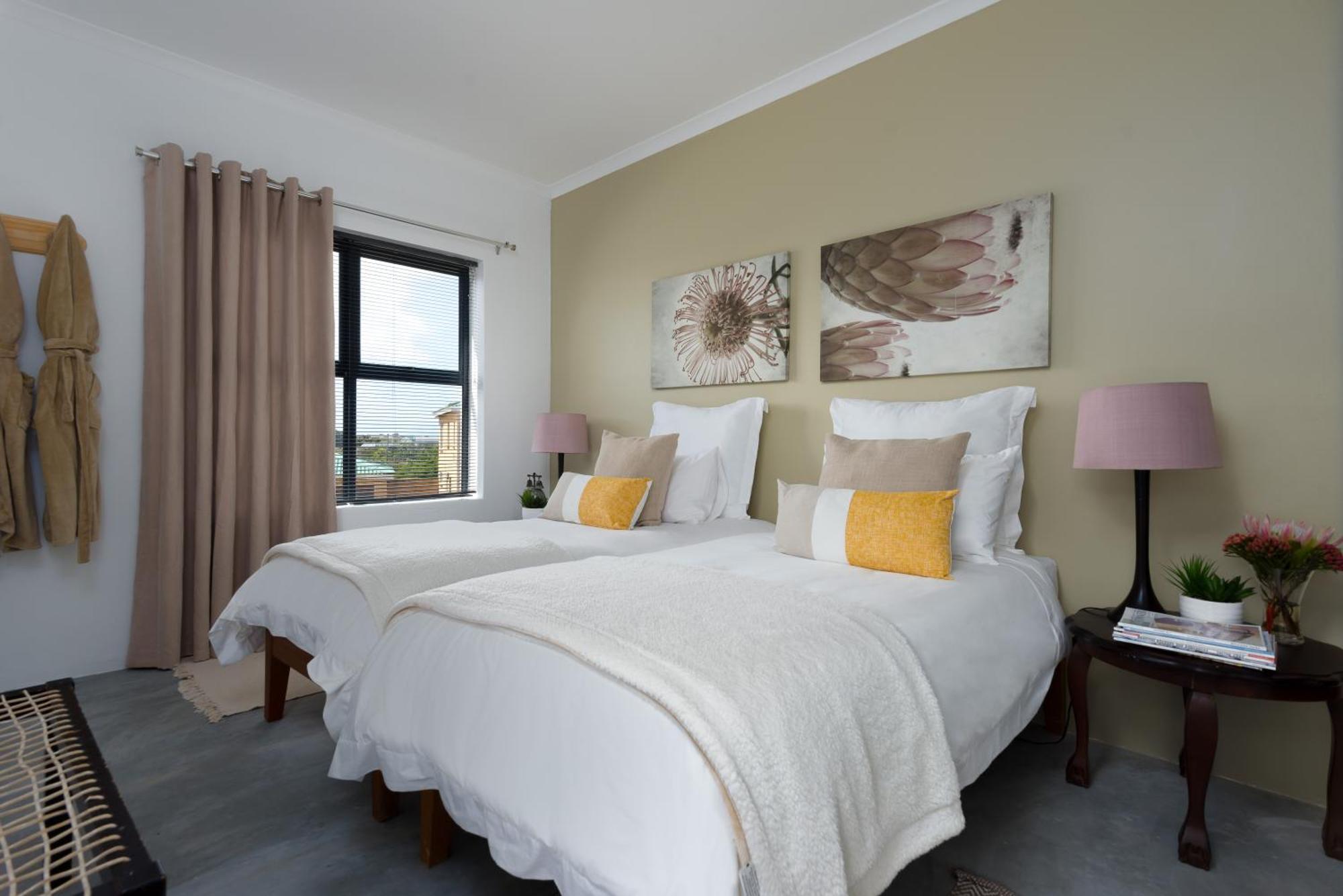 Stay At Friends Bettyʼs Bay Rom bilde