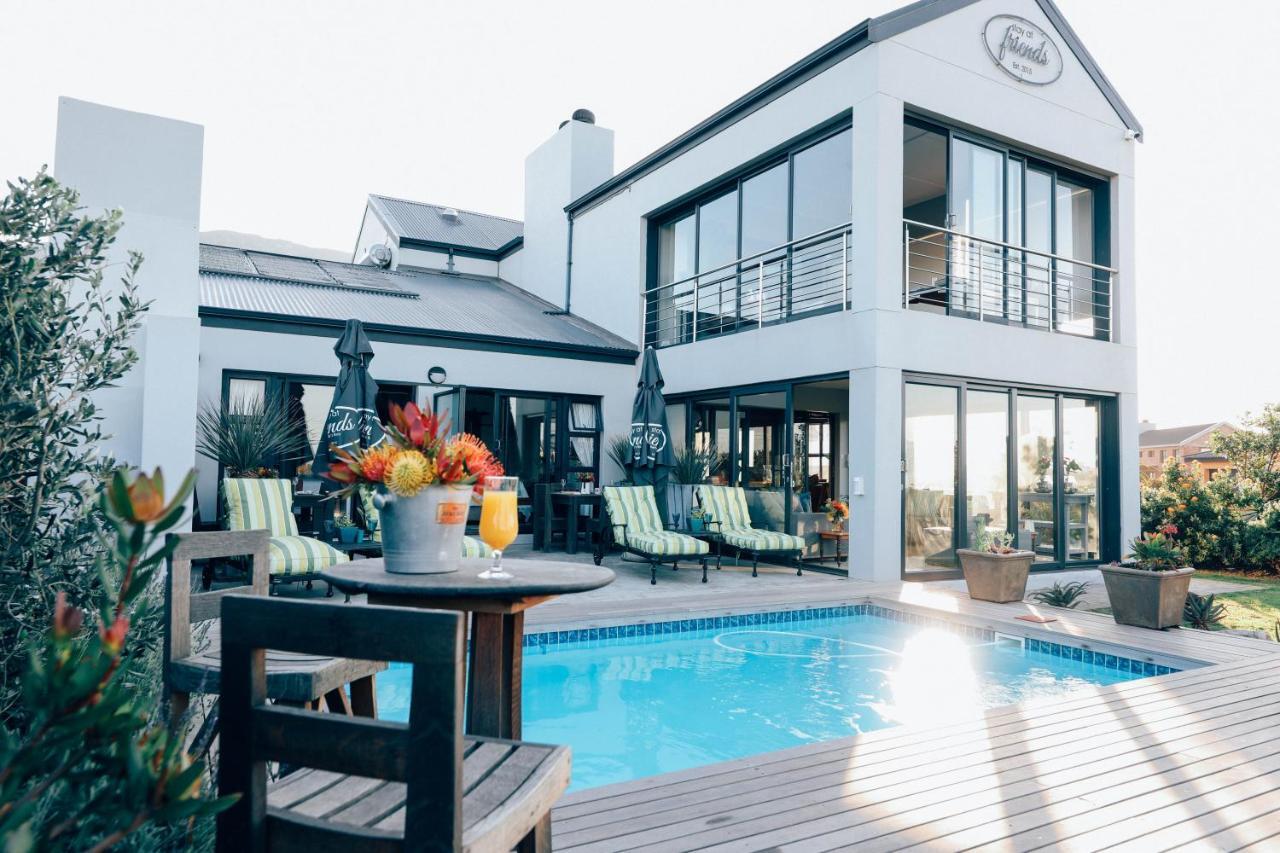 Stay At Friends Bettyʼs Bay Eksteriør bilde