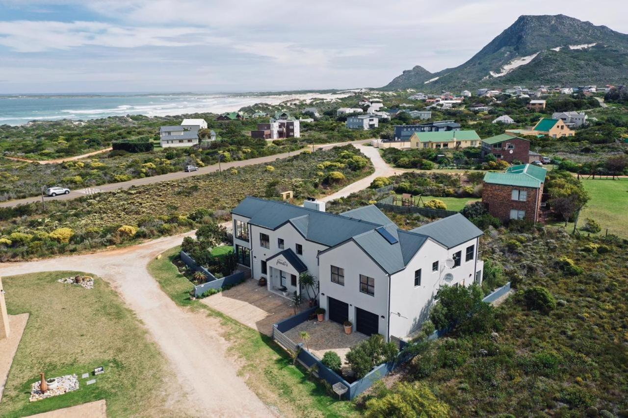 Stay At Friends Bettyʼs Bay Eksteriør bilde